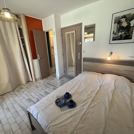 Studio Naturiste Avec Parking Au Cap D'agde, Proche Plage - Fr-1-249a-15 * Agde